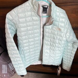 New Northface Blue Frost thermoball eco jacket